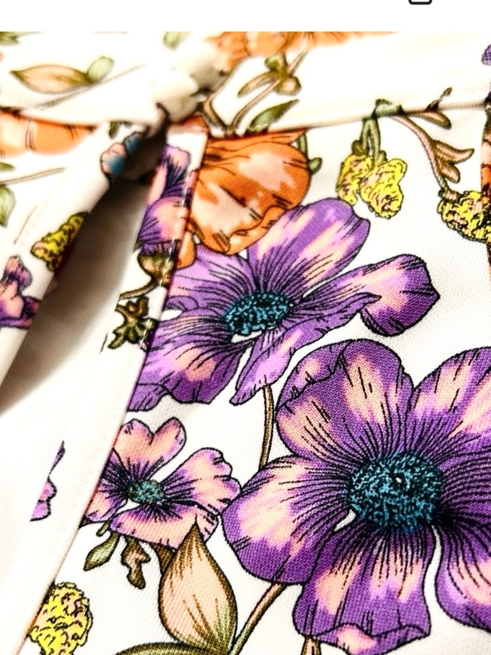 *NWOT 🌸Colorful Floral Halter Dress with Beautiful Purple, Blue & Orange Flowers - Picture 12 of 12